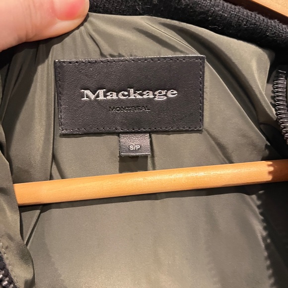 Down coat - Picture 9 of 9